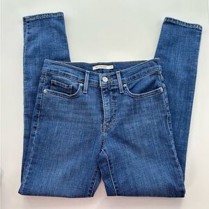Levi Strauss & Co. Women's 311 Shaping Skinny Jeans Size 27